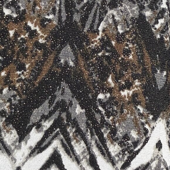 Cato Woman Tunic Black & White Abstract Print Blouse Size 22/24W Zipper Neck - Picture 10 of 10